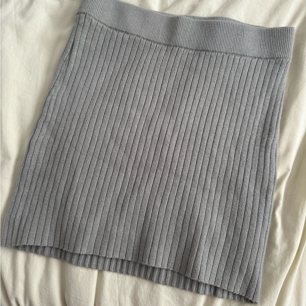Abercrombie and fitch knit green skirt